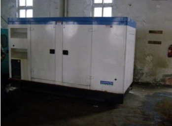 宁德康明斯150kw大型柴油二手发电机组